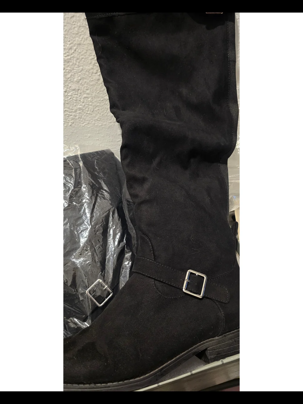 BlacK Suede Knee-high Boots✨️